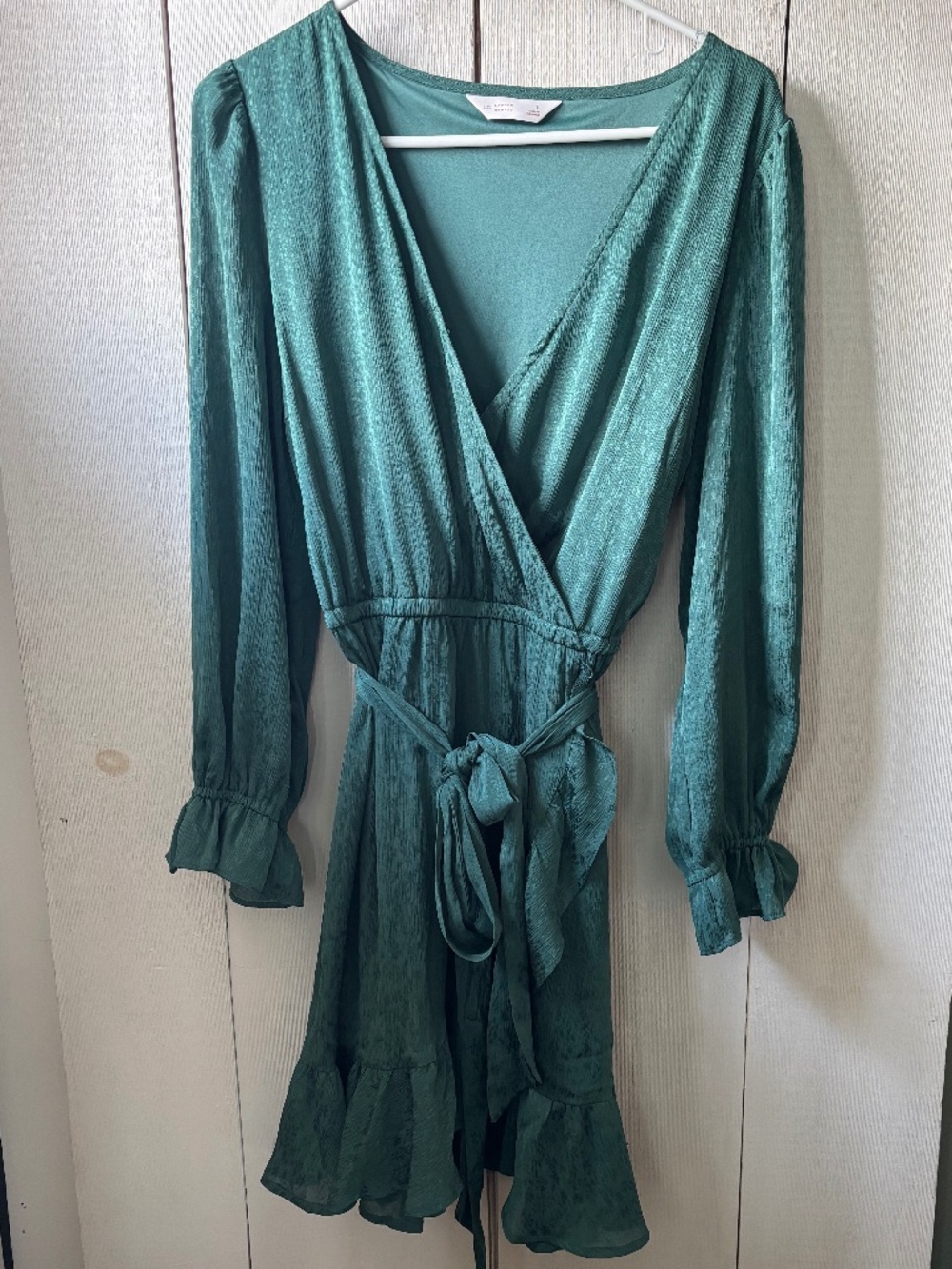 Emerald green long sleeve Lauren Conrad dress
